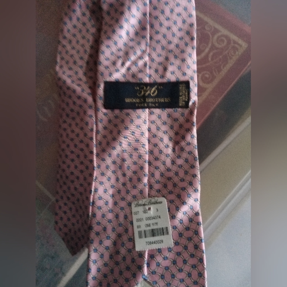New with tag brooks brothers pink tie